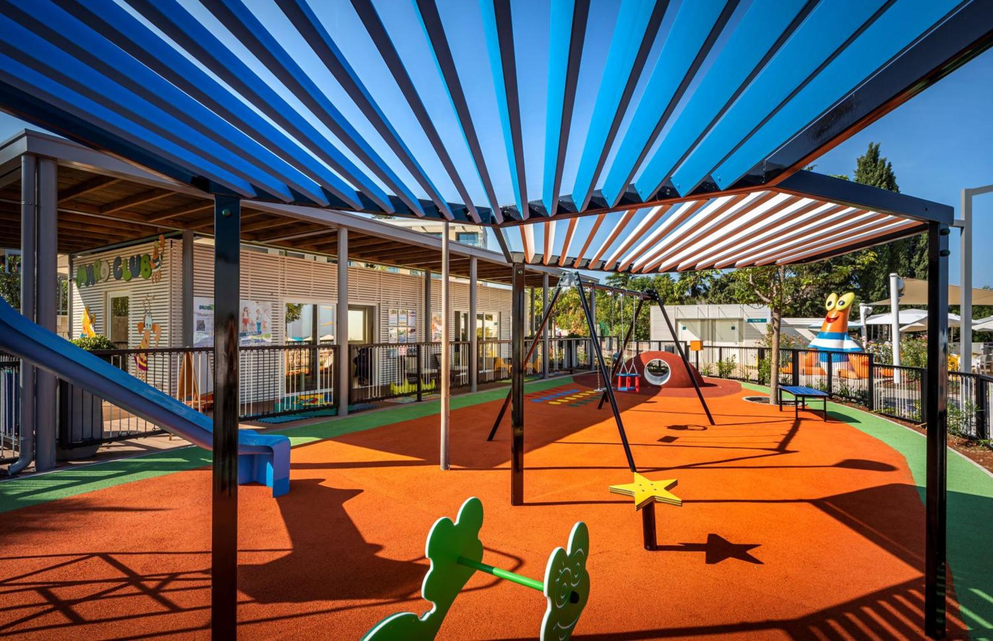 פורץ Pical Beach House, Valamar Collection מראה חיצוני תמונה