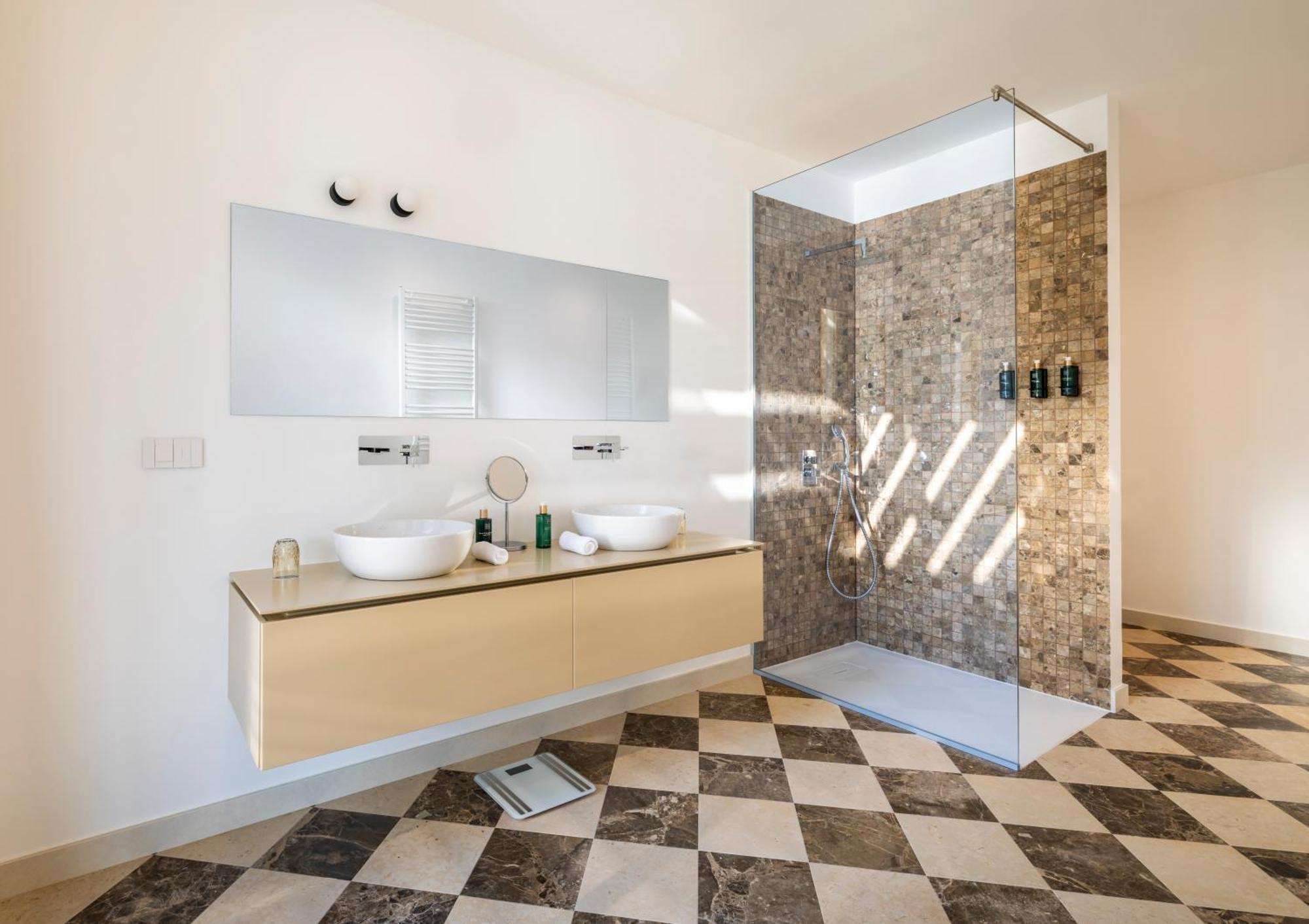 פורץ Pical Beach House, Valamar Collection מראה חיצוני תמונה
